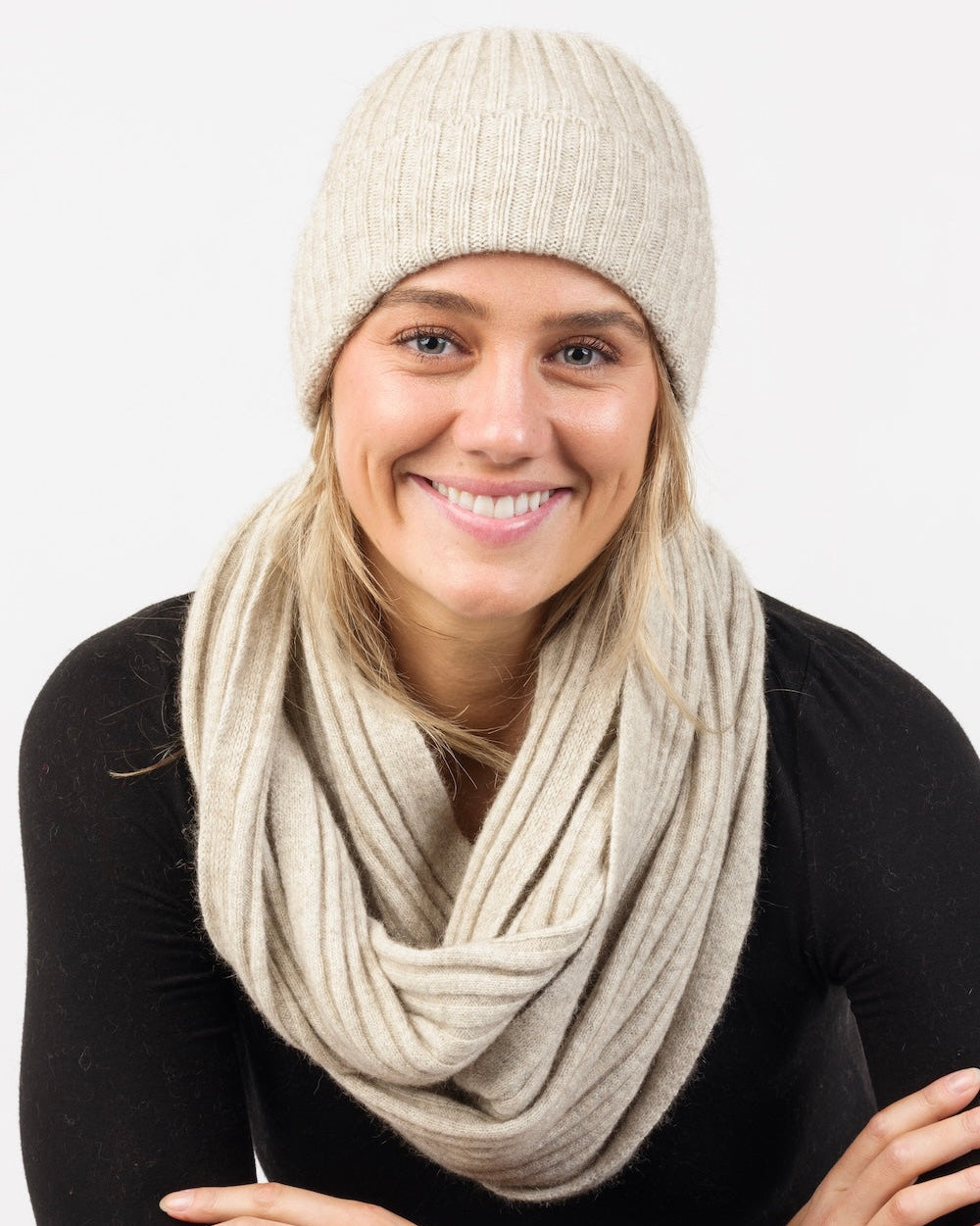 Seamless Possum Merino Ribbed Beanie