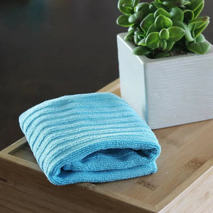 Eco-friendly cleaning cloths and household cleaning value pack at Earth to Life