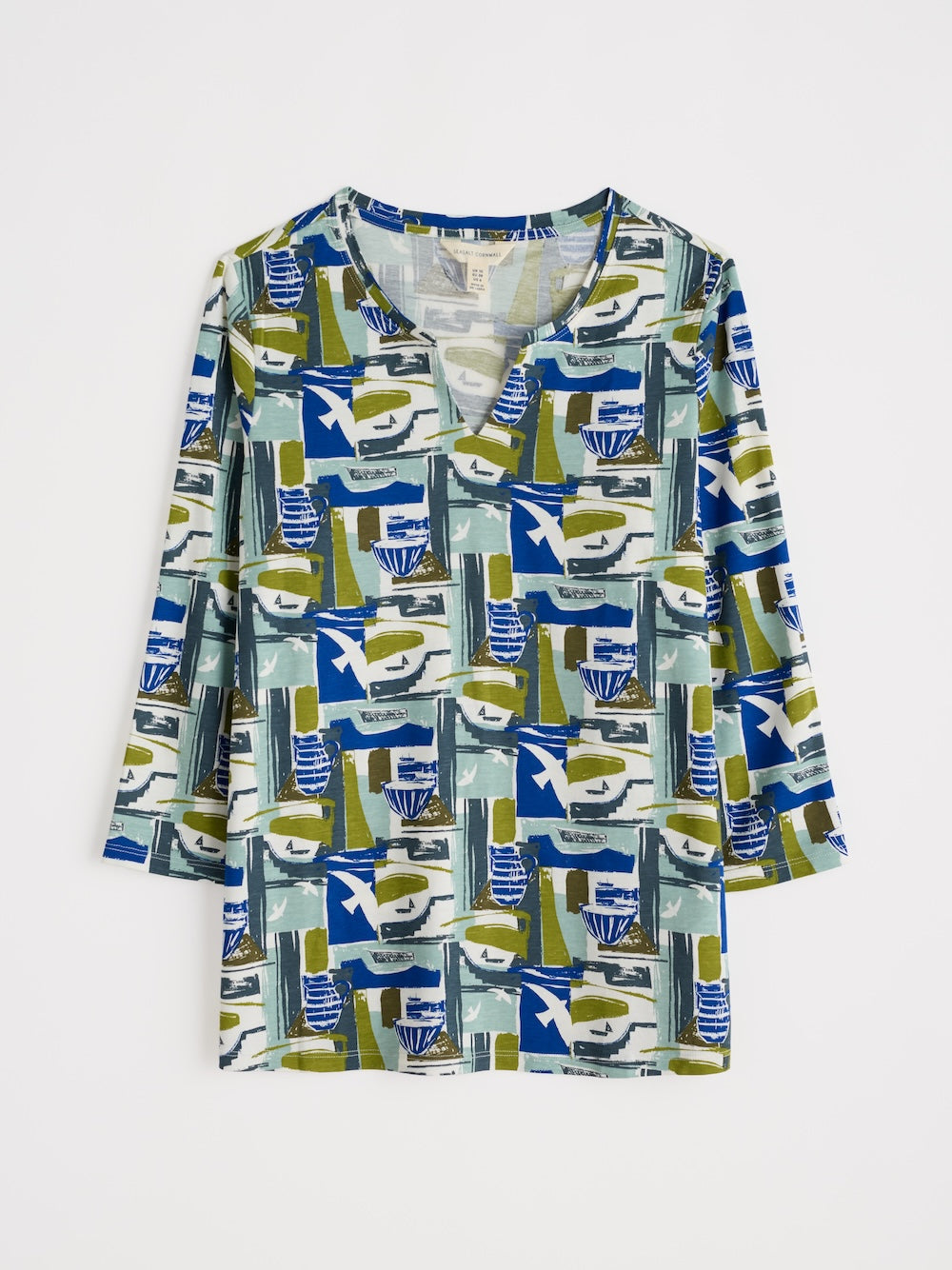 Long-sleeve shirt with geometric pattern on a white background