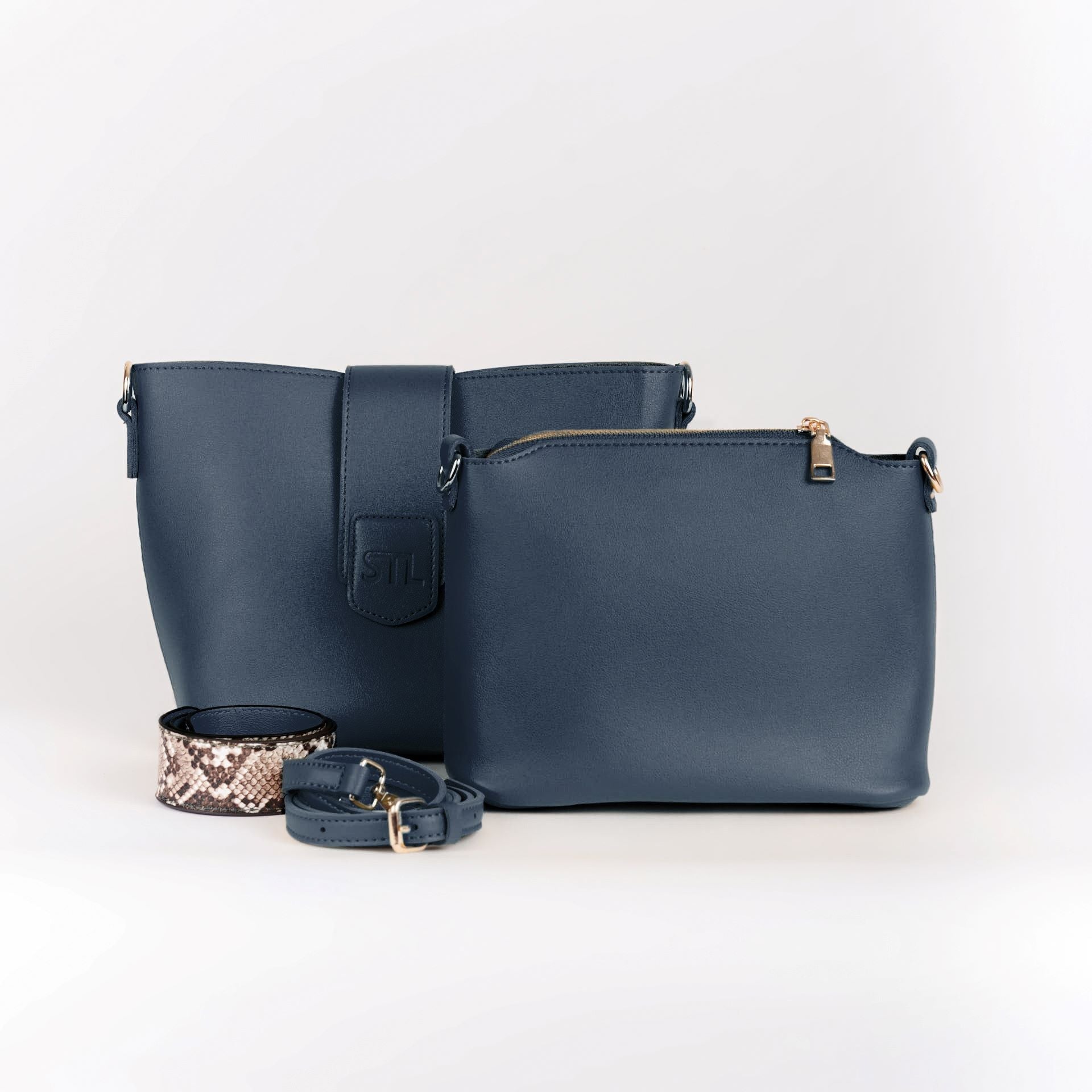Handbag Vegan Leather Chloe - Navy Strap The Label 