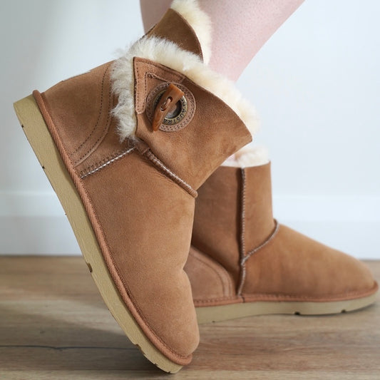 UGG Toggle Boot