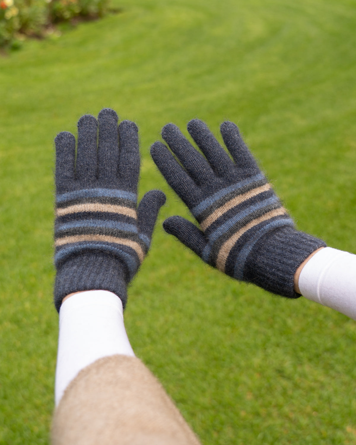 Gloves Possum Merino Striped (mixed)