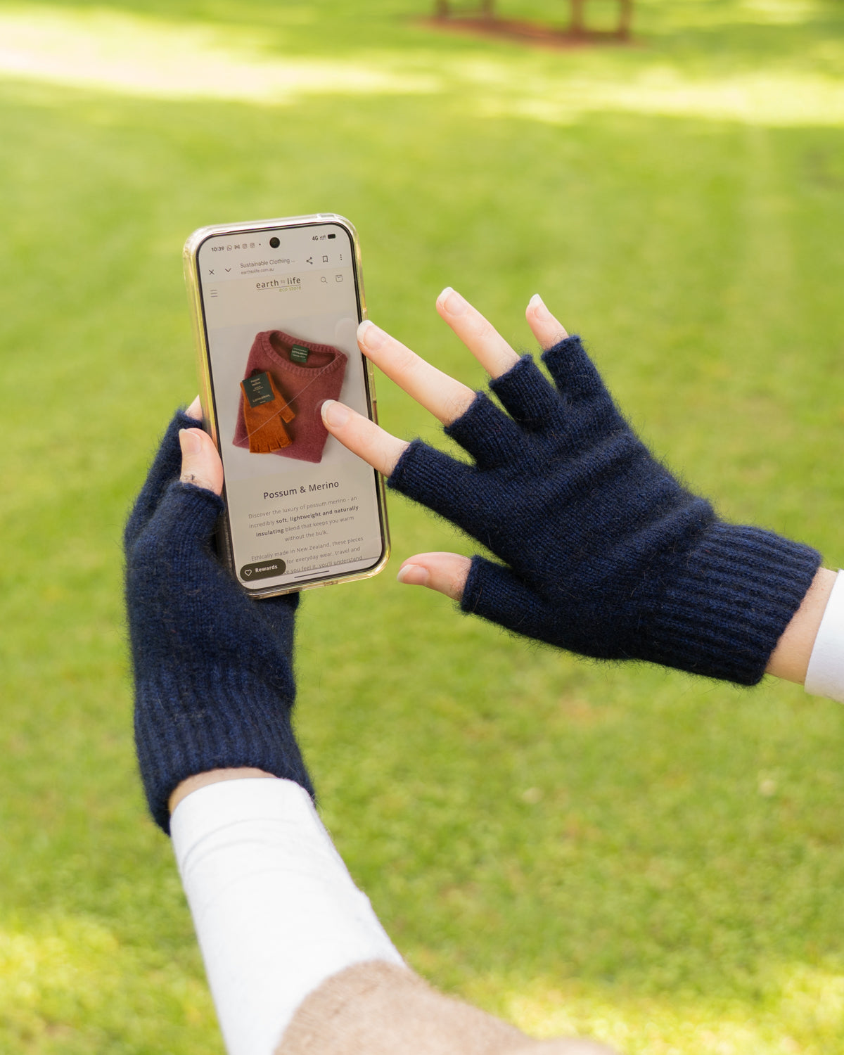 Gloves Fingerless Possum Merino