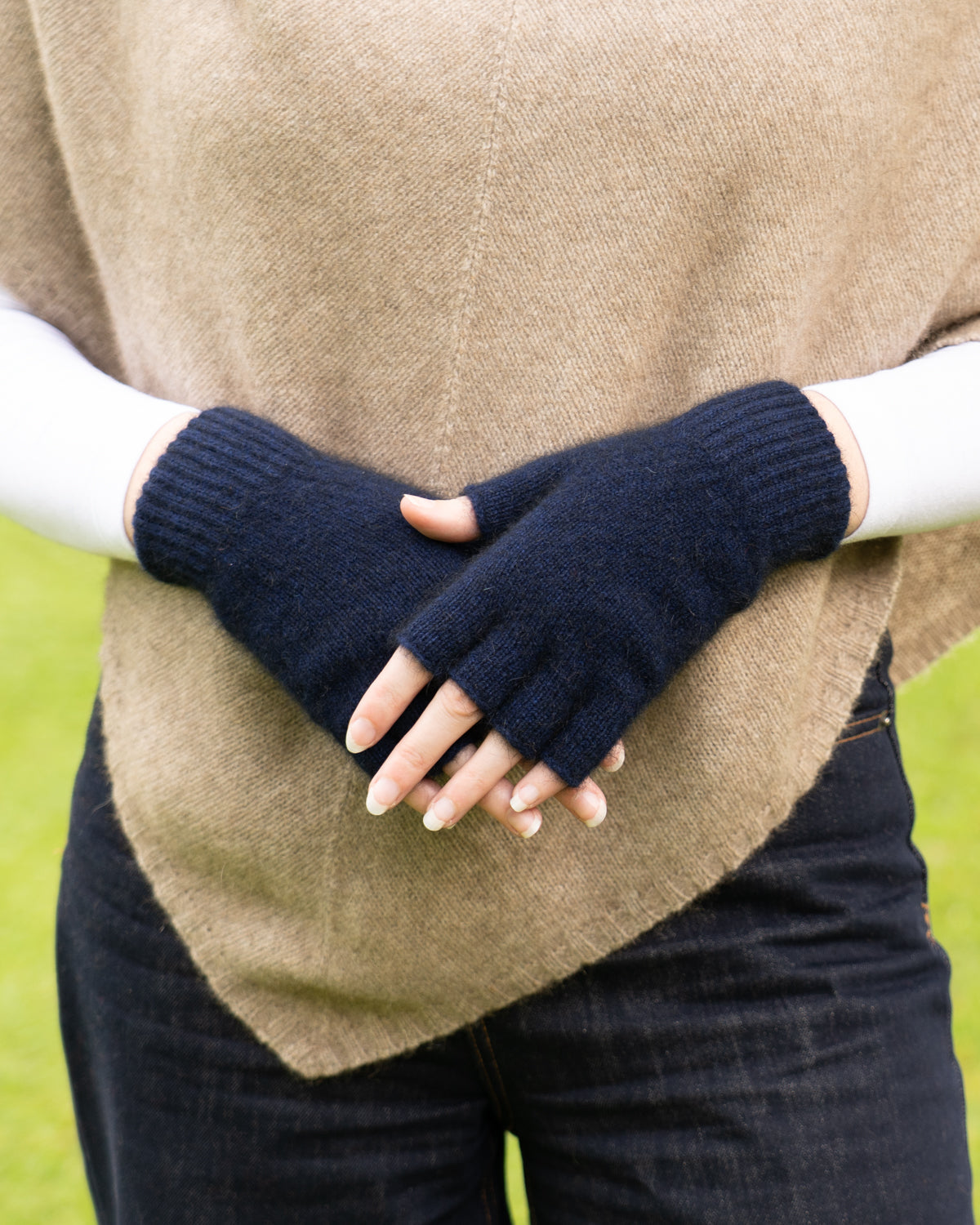 Gloves Fingerless Possum Merino