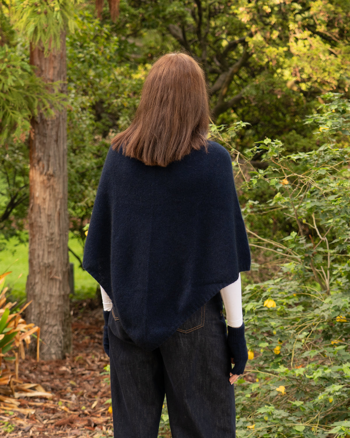 Poncho Possum Merino Classic Midnight Blue