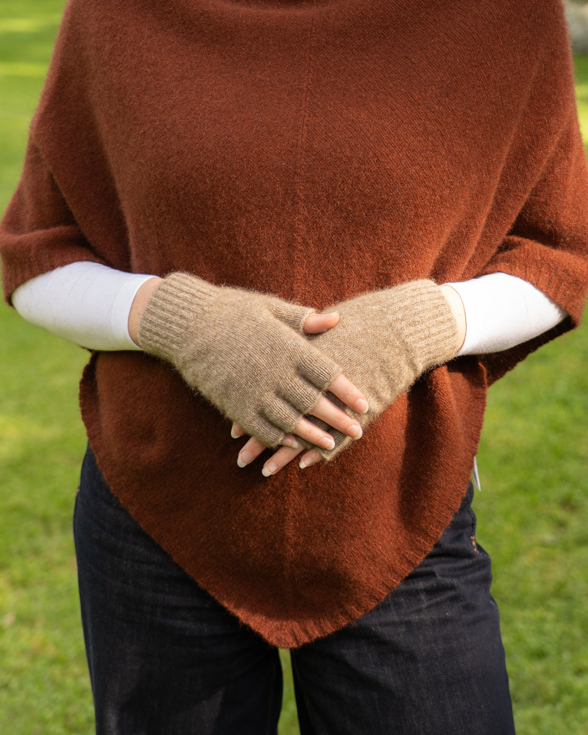 Gloves Fingerless Possum Merino