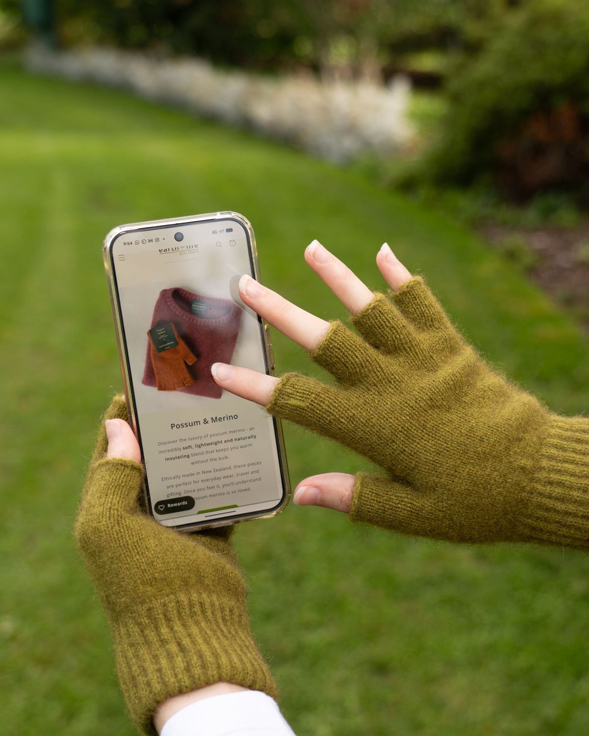 Gloves Fingerless Possum Merino