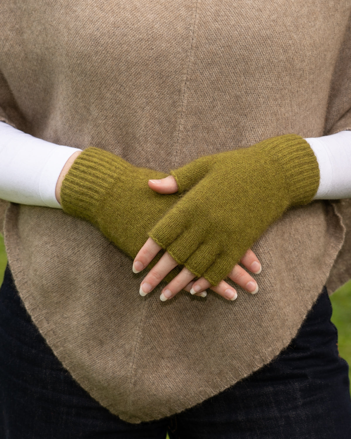 Gloves Fingerless Possum Merino