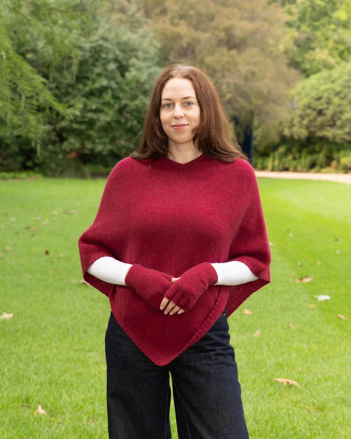 Poncho Possum Merino Classic Raspberry