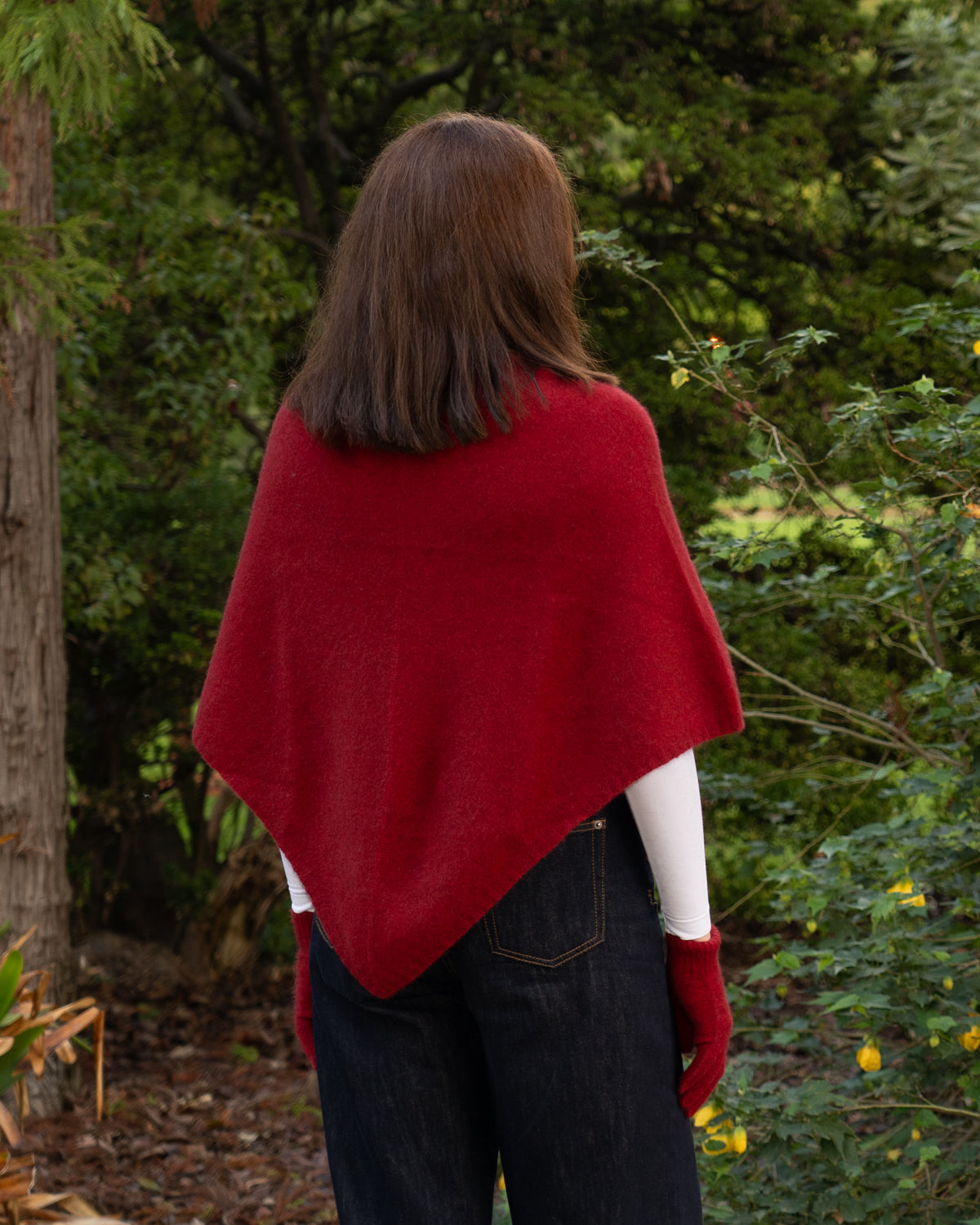 Poncho Possum Merino Classic Red