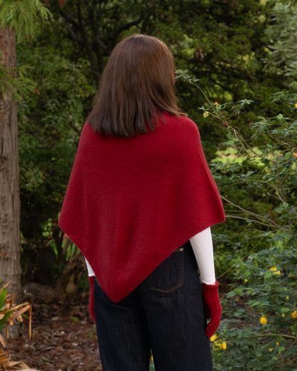 Poncho Possum Merino Classic Red