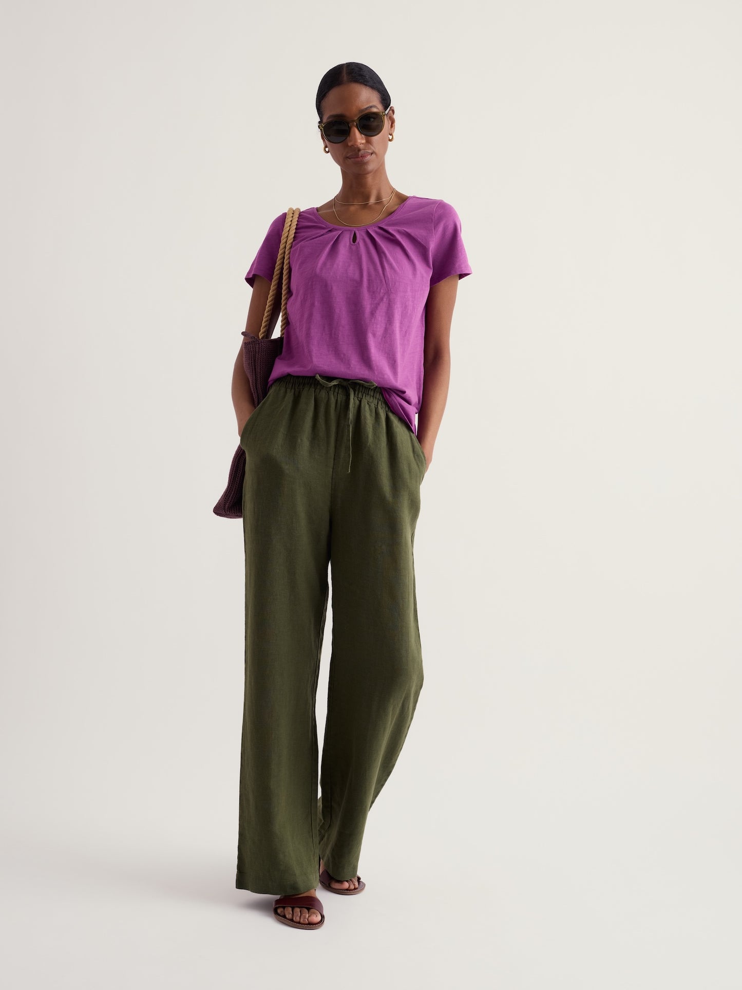 Appletree Keyhole Top