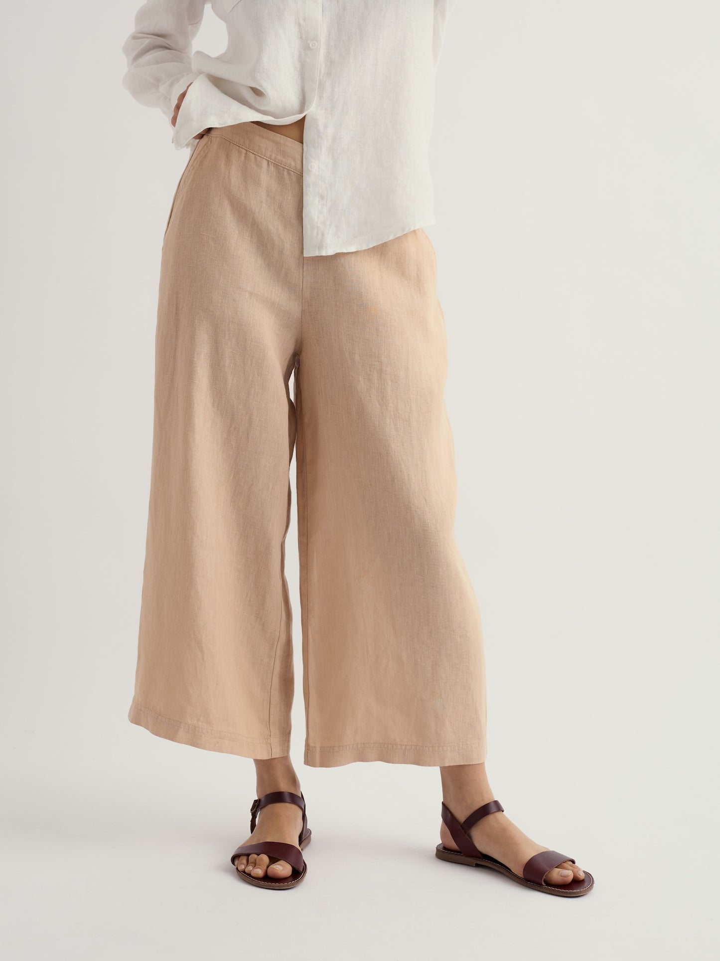 Merrivale Linen Cropped Pant