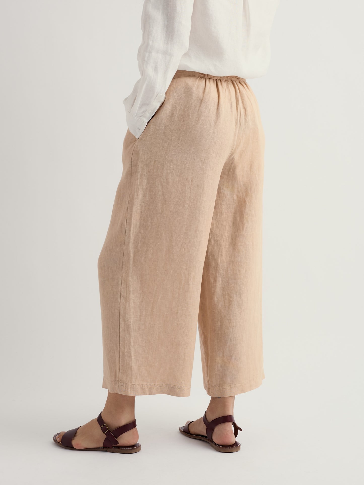 Merrivale Linen Cropped Pant