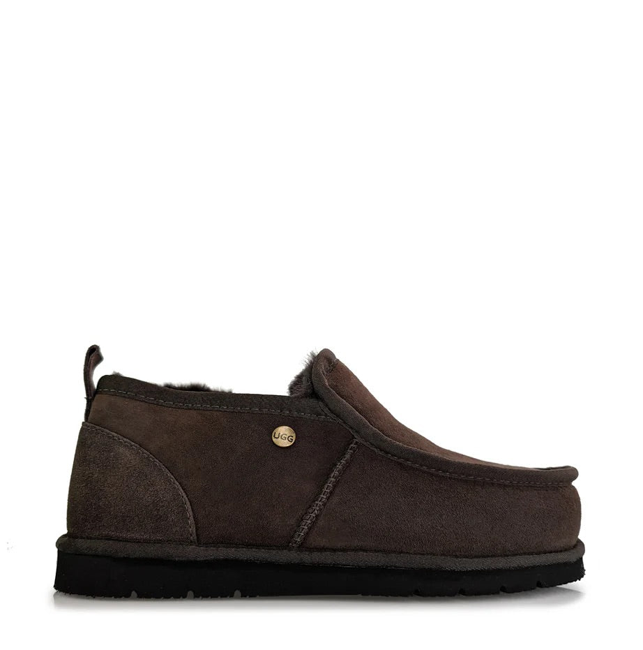 UGG Loafer Chocolate
