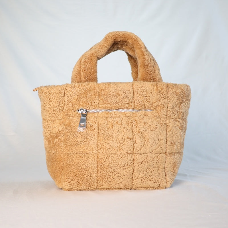 Sheepskin Kodiak Bag Chestnut