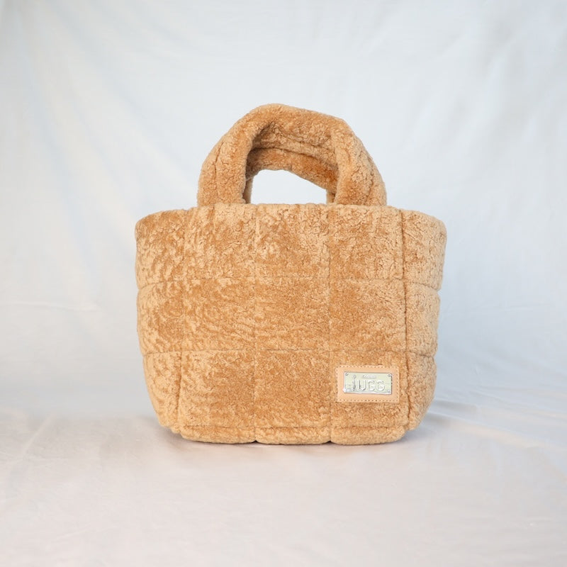 Sheepskin Kodiak Bag Chestnut